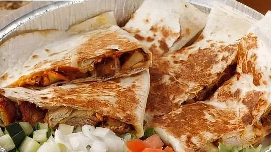 CHICKEN QUESADILLA