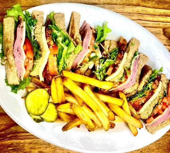 Ham & cheese Club Sandwich