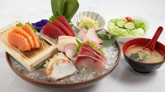 Sashimi Deluxe