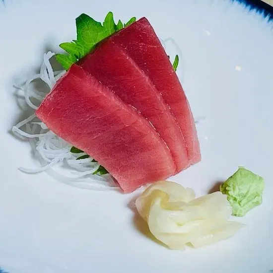 Maguro Sashimi