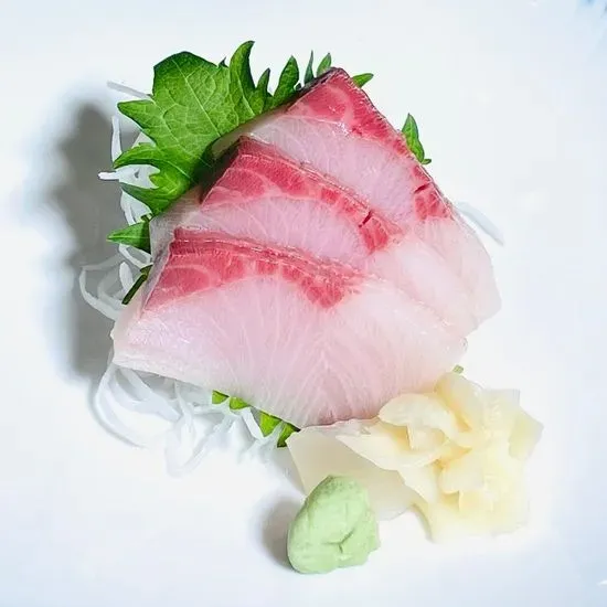 Hamachi Sashimi