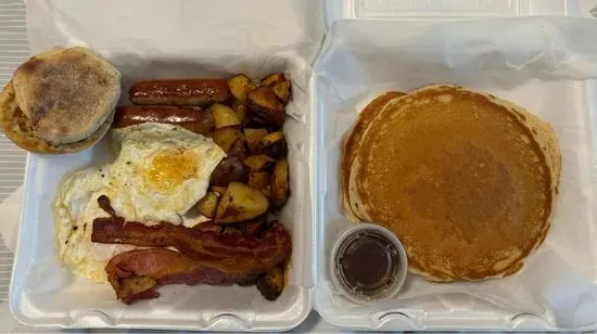 Ultimate Breakfast Platter