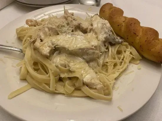 Chicken Fettuccine Alfredo