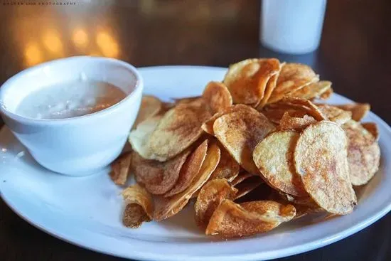 CHIPS & DIP