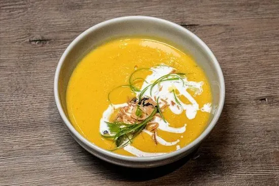 Curry Cauliflower Bisque