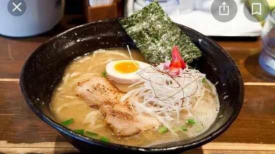 Tonkatsu Ramen (Pork)