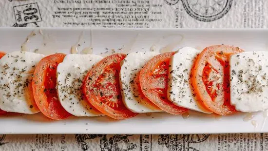 Fresh Tomato & Mozzarella Platter