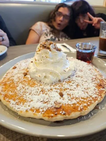 Reese’s Peanut Butter Cup Pancake