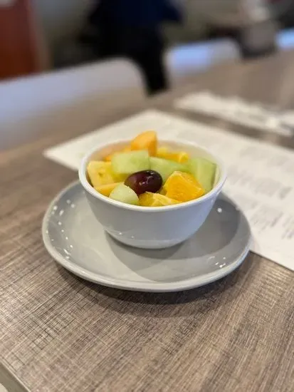 Seasonal Fresh Fruit Cup