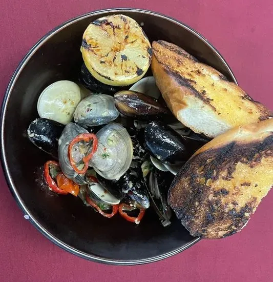 Mussels & Clams