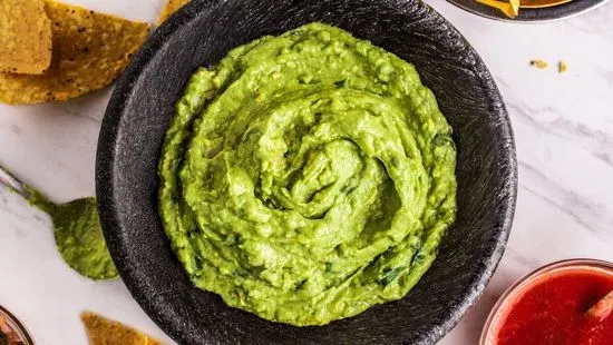 Small Guacamole (5oz) Includes Chips