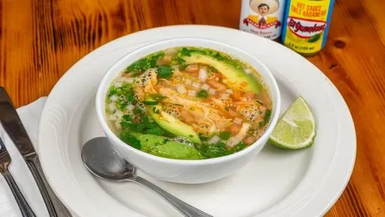 Sopa De Pollo / Chicken & Rice Soup