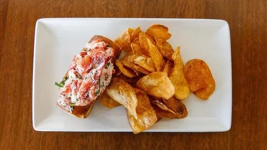 Maine Lobster Roll