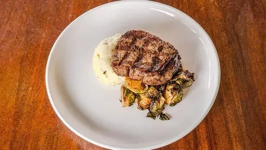 Simply Grilled Filet Mignon*