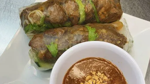 Lemongrass Meat Spring Rolls