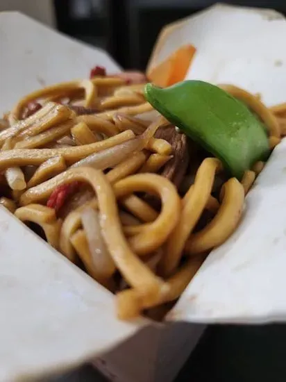 Roast Pork Lo Mein