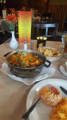 La Cazuela A La Casa Vieja