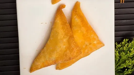Crab Rangoon (2 Pcs)