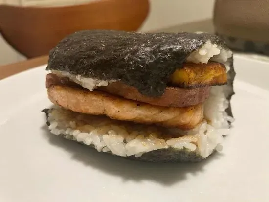 Salmon Onigiri