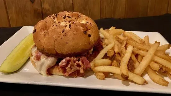 Deli Style Hot Pastrami