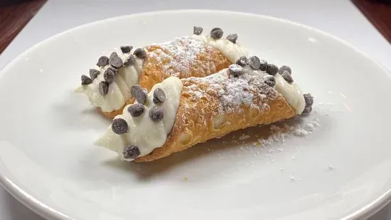 MONTILIO'S  Mini Cannoli (2)