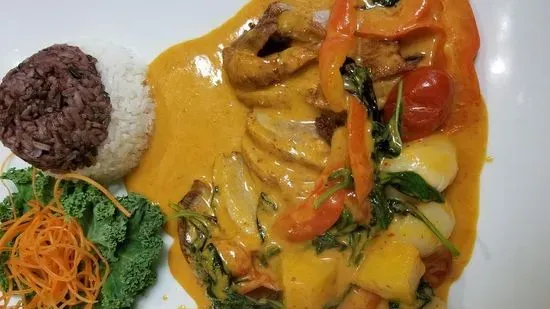 Yellow Curry (Gang Kharee)