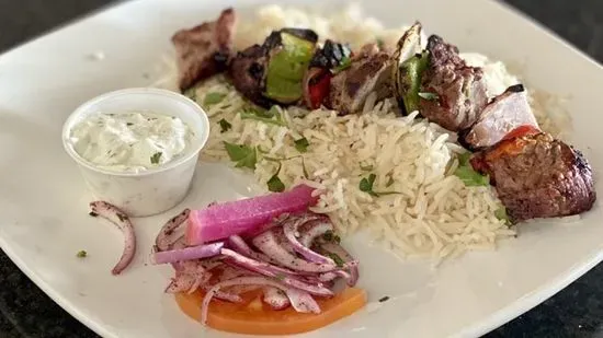 Beef Kabob Pita with Hummus
