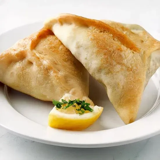 Spinach Pastry (Fatayer be-Sabeneg)
