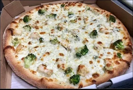 Chicken Broccoli Alfredo Pizza