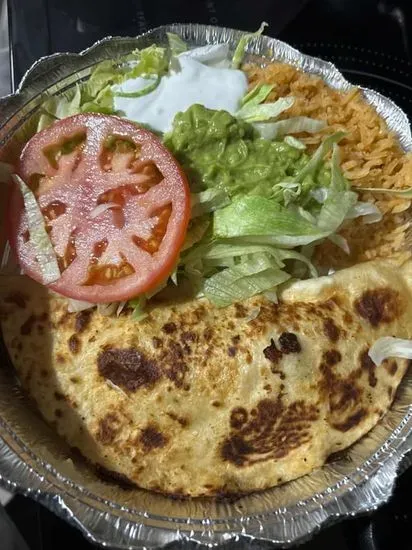 Quesadilla Rellena