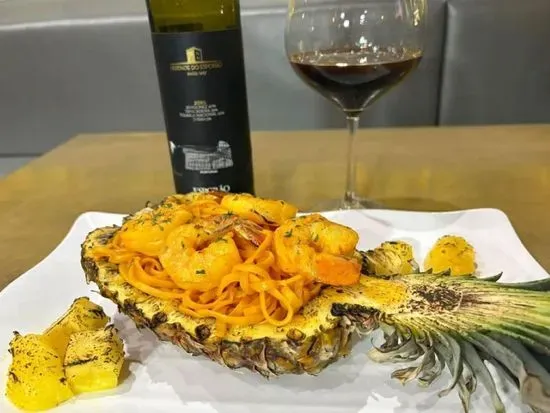 Stuffed Pineapple Pasta & Shrimp