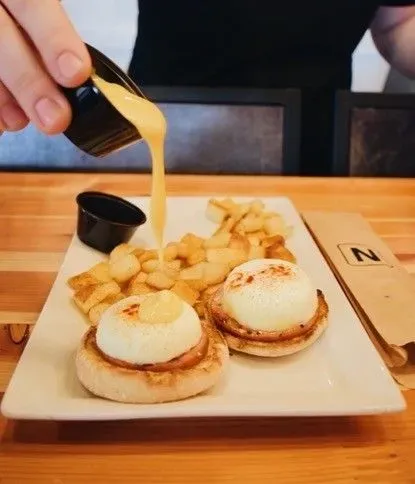 Classic Eggs Benedict