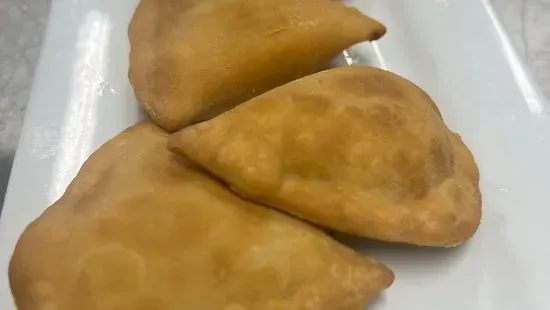 Mini Natchitoches Meat Pies (4)