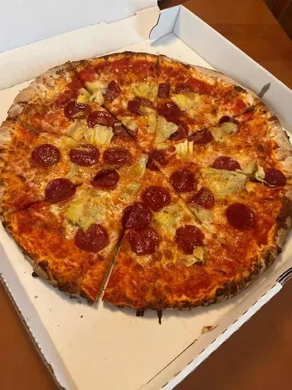 Large Pepperoni Pizza