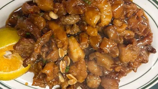 12. Kung Pao Chicken, Beef & Shrimp