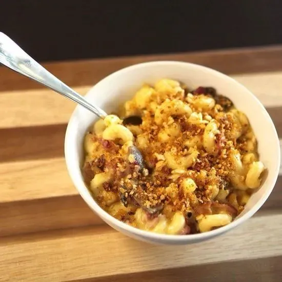 Homemade Mac & Cheese