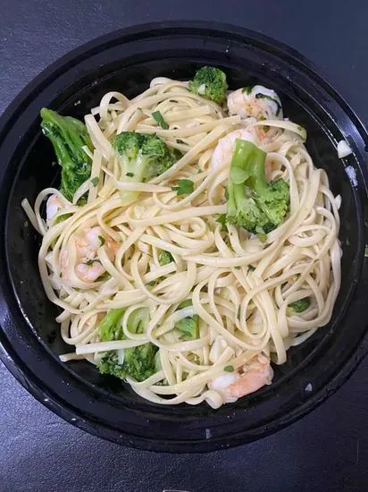 Linguine, Shrimp, Broccoli, Olive Oil & Fresh Garlic Linguine, Italian Sausage