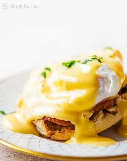 Classic Eggs Benedict