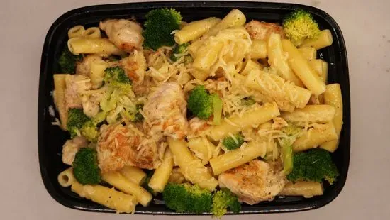 Chicken, Ziti, Broccoli Alfredo
