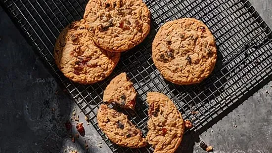 Oatmeal Raisin with Berries Cookie 4-Pack