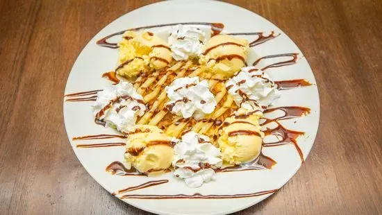 fried pie with ice cream