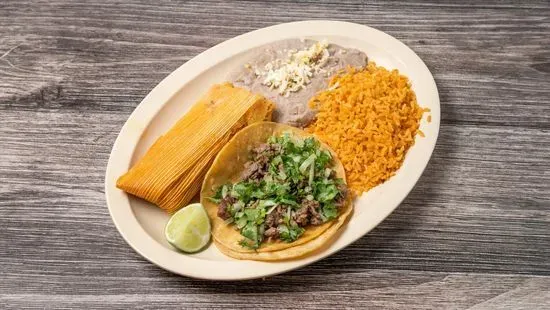 Combo 4 (1 Tamale & 1 Taco)