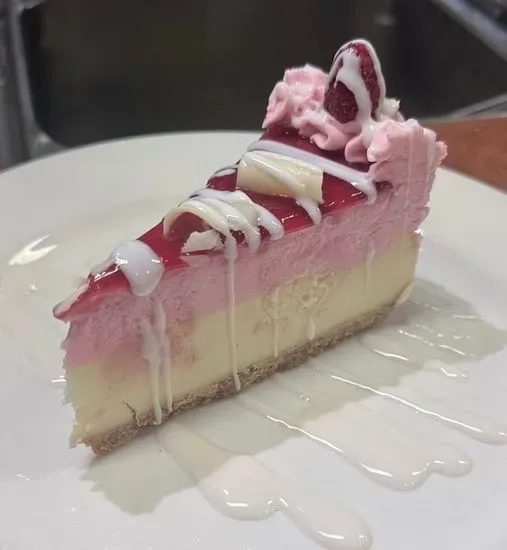 White Chocolate Raspberry Cheesecake