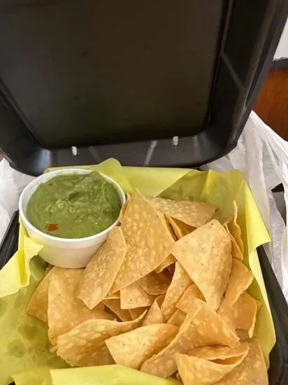 Chip & Guacamole