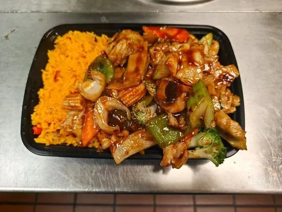 C21. Hunan Chicken