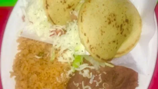 GORDITA DINNER (2 Gorditas)