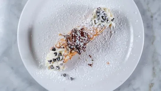 Nutella Cannoli