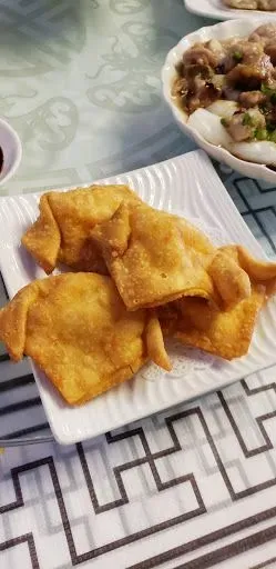Crab Rangoon(6)