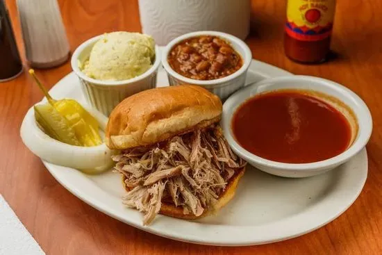 Pulled Pork Sandwich Combo