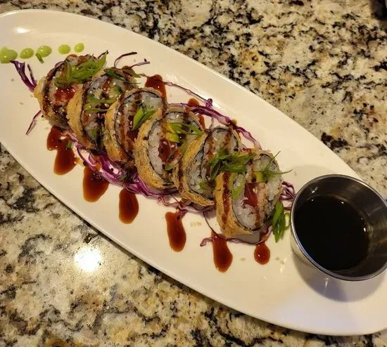 Crispy Tuna Avocado Roll^